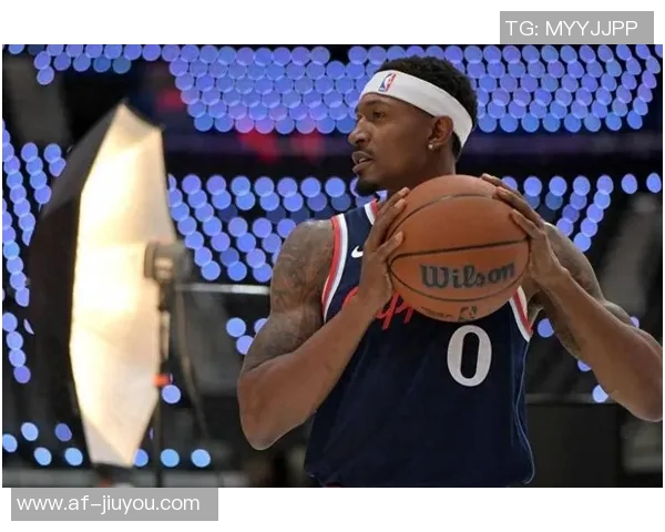 空接之城的崛起泰伦卢回忆保罗加盟快船的历史时刻