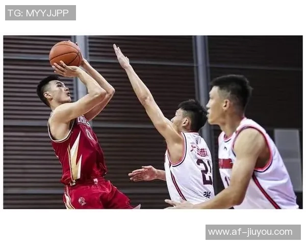 卢:针对位置速度短板强调身体对抗强度的重要性与竞争力提升策略